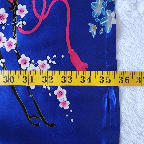 Kimono blue sakura wrapped robe Preowned - Picture 5 of 6